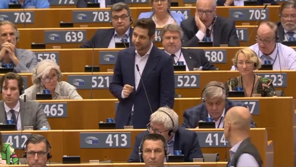 Patryk Jaki w PE: Walczyliście z atomem i węglem, został gaz – widzicie tego konsekwencje [WIDEO]