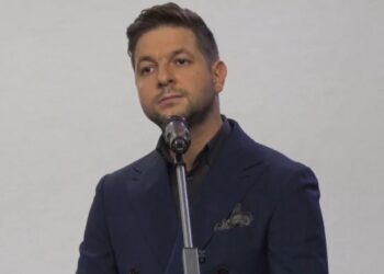 Patryk Jaki o Tusku: Powinien wziąć polityczną odpowiedzialność za konsekwencje pierwszej relokacji migrantów w Europie [WIDEO]