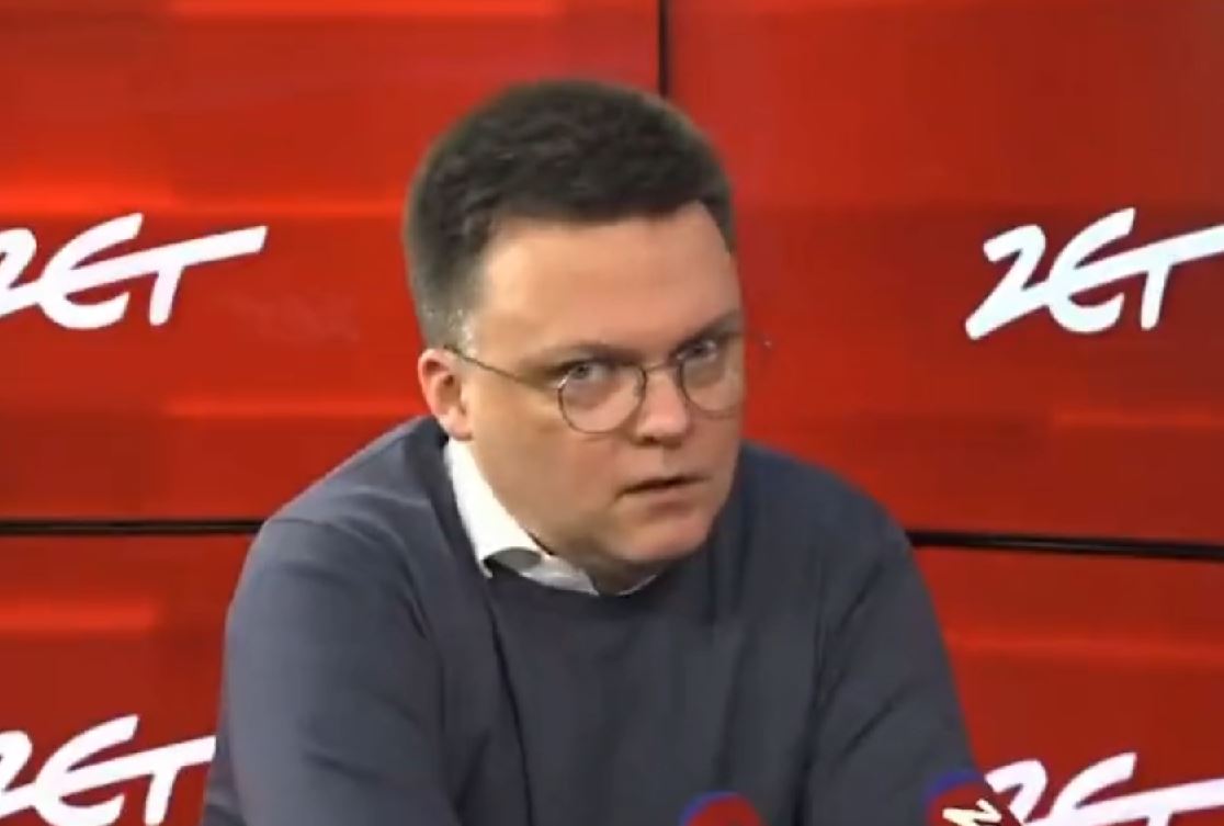Szalony pomysł Hołowni: Najpierw przyjąć EURO, potem skończyć z gotówką [WIDEO]
