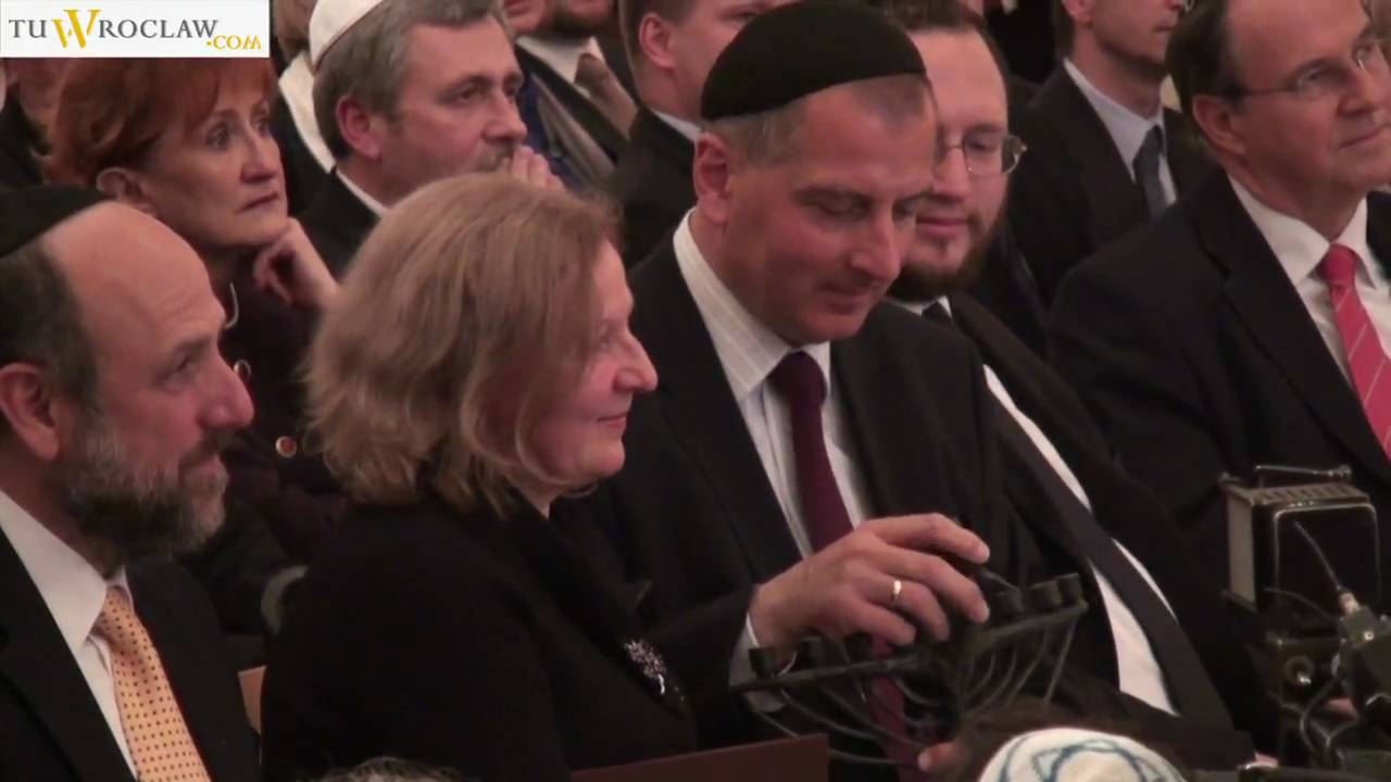 CHORE!!! Rafał Dutkiewicz w jarmułce przeprasza Żydów w imieniu Polaków!
