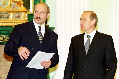 Rosja nastraja Białoruś przeciwko Polsce? Białoruskie władze usuwają polskie symbole ze szkół!