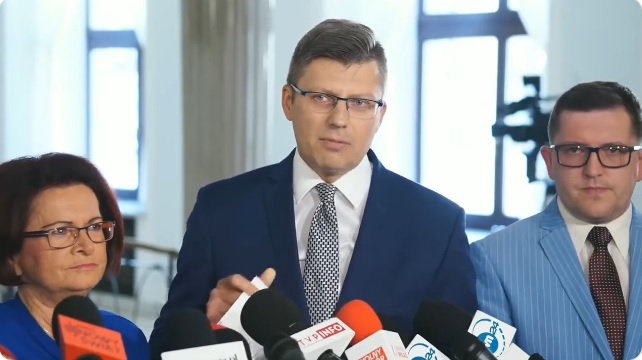 Solidarna Polska przedstawia projekt ustawy o wyższych karach za obrazę uczuć religijnych [WIDEO]