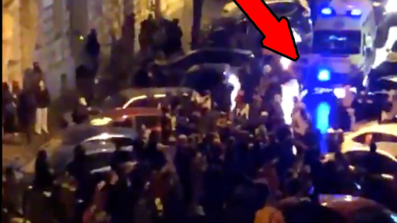 EDIT ZE SPROSTOWANIEM do artykułu: W Warszawie strajk kobiet blokował karetkę na sygnale!